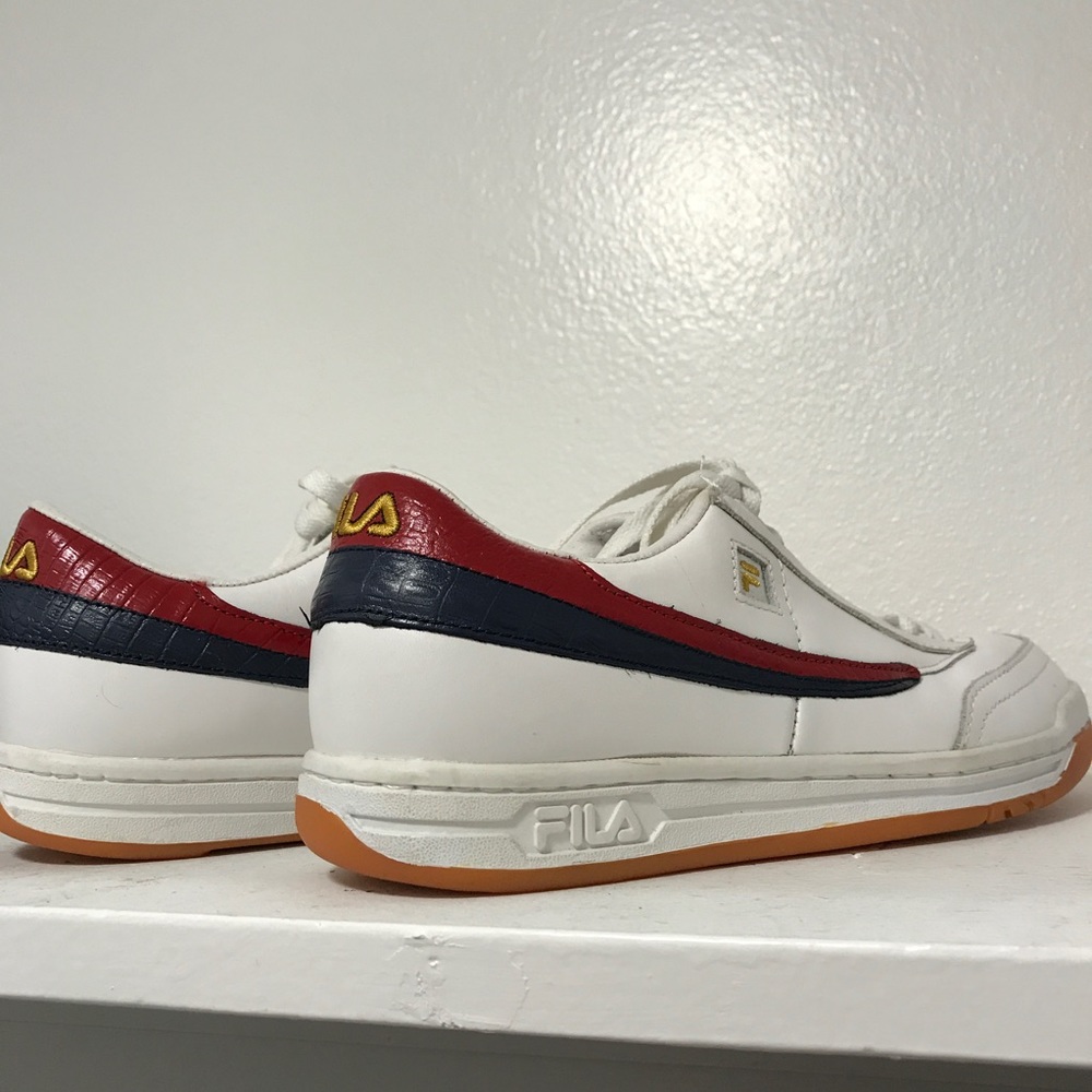 Faux Snakeskin print fila sneakers