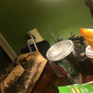 Meet your Posher, Lester