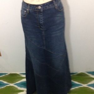 💥 Long Jean Skirt Flares at Bottom