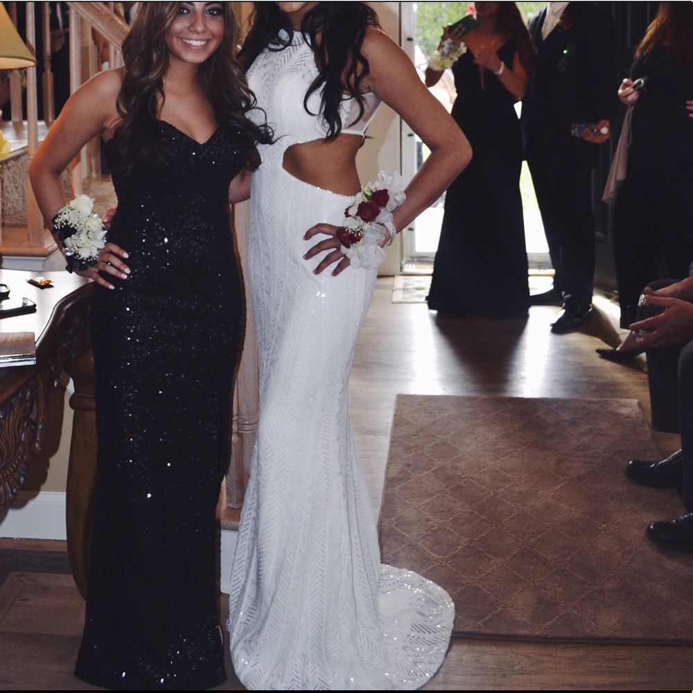 Prom dress