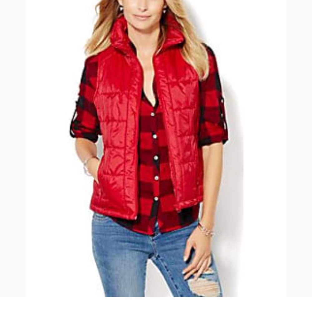 Red New York & Company vest