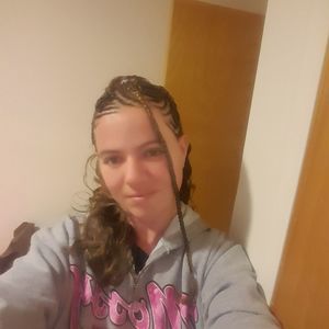 Meet your Posher, Shelley