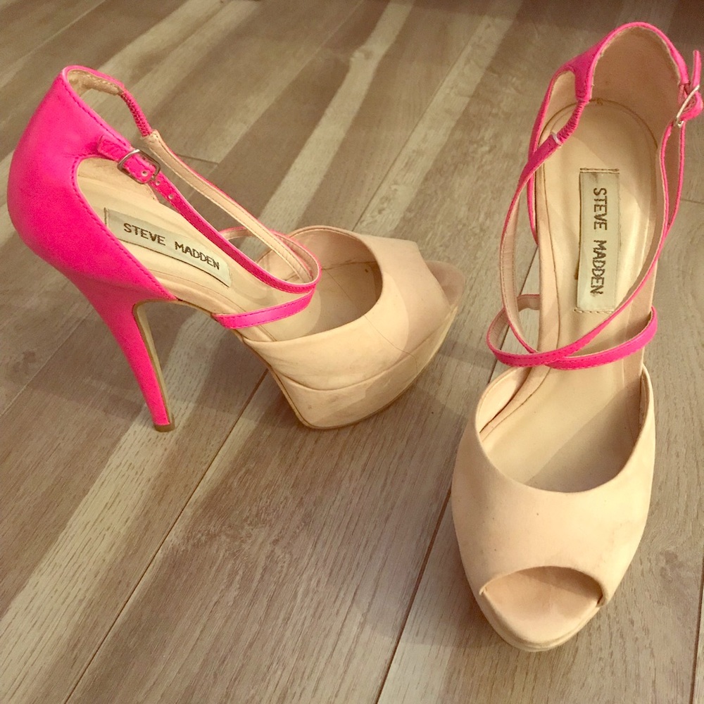 Suede platform heel
