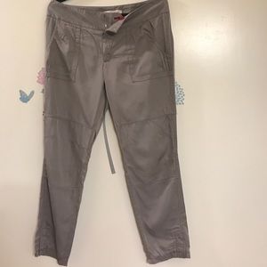 Banana Republic 73% silk pants