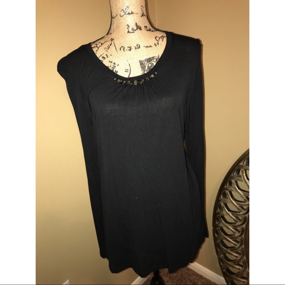 EUC Simply Vera Vera Wang Black Long Sleeve Top