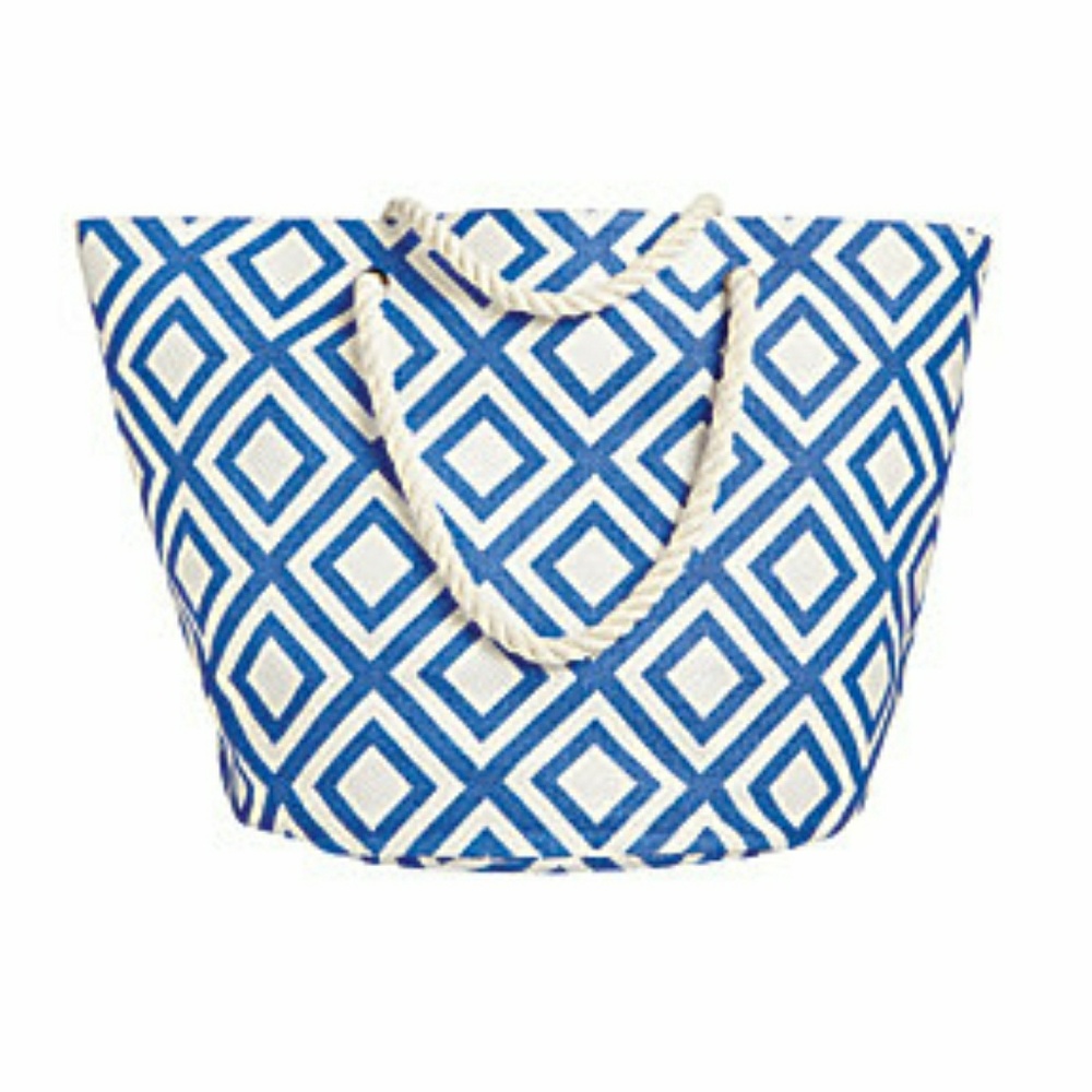 🎈HP🎈Beach Large Straw Tote Geometric pattern.