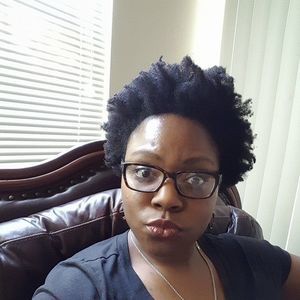 Meet your Posher, Amber