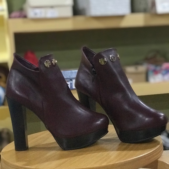 Booties - Picture 2 of 4