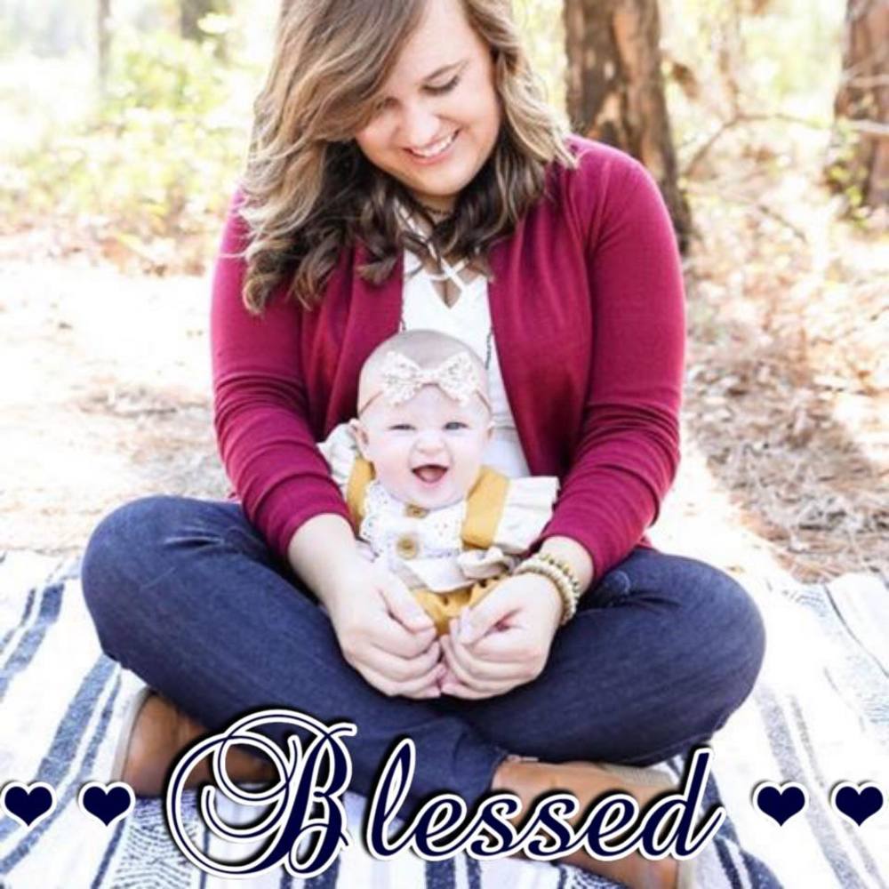 Meet your Posher, Claudia