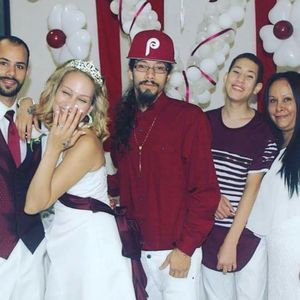 Meet your Posher, Gloria