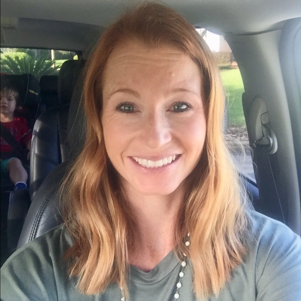 Meet your Posher, Lauren