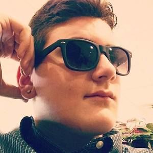 Meet your Posher, Matthew