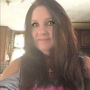 Meet your Posher, Mari