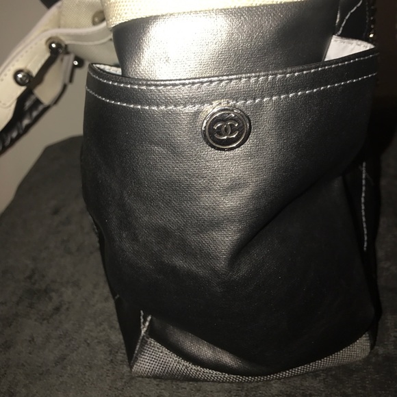 Chanel Large Paris-Biarritz tote - Picture 5 of 8