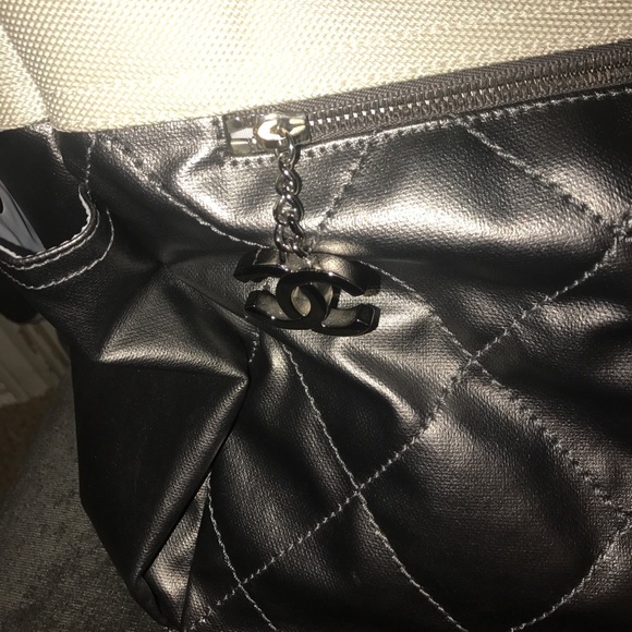 Chanel Large Paris-Biarritz tote - Picture 7 of 8