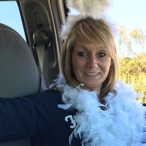 Meet your Posher, Stacy