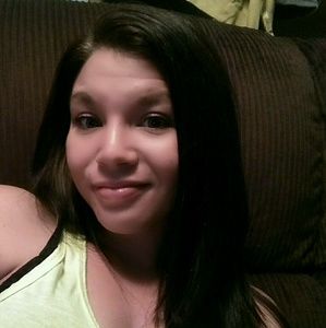 Meet your Posher, Nichole