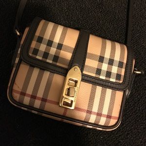 Burberry crossbody