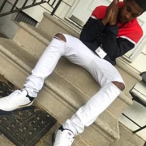 Meet your Posher, Mitchell