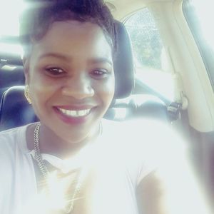 Meet your Posher, Comora