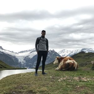 Meet your Posher, Joshua