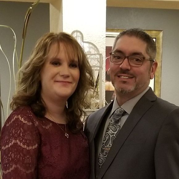 Meet your Posher, Lori - Picture 1 of 1