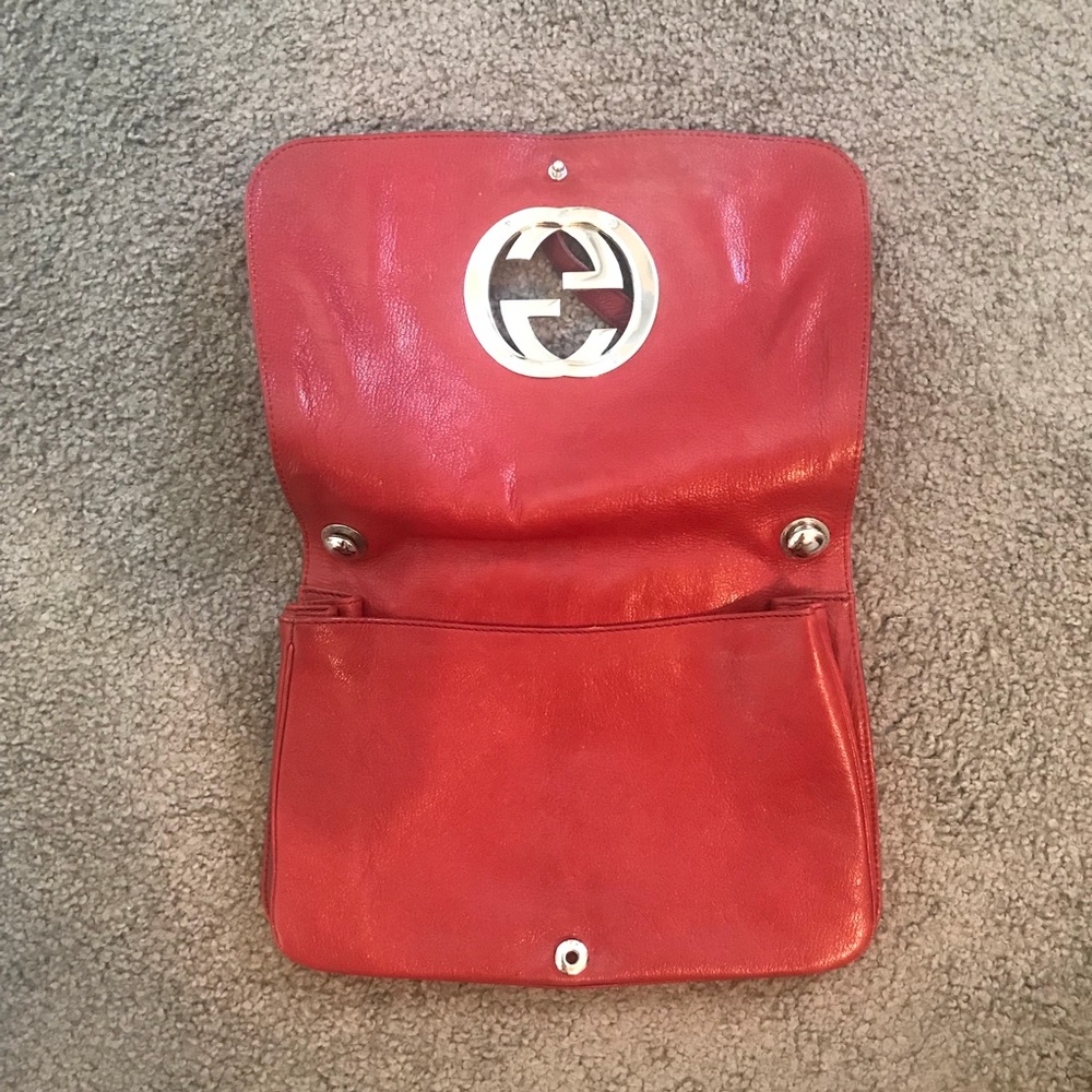 Gucci Handbag (Authentic) - Picture 2 of 4