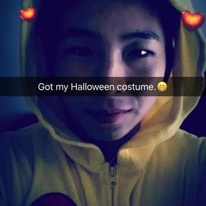 Meet your Posher, Bee