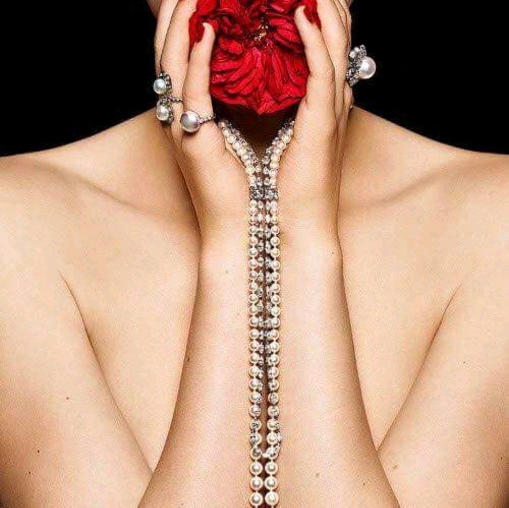 Meet your Posher, Roxana