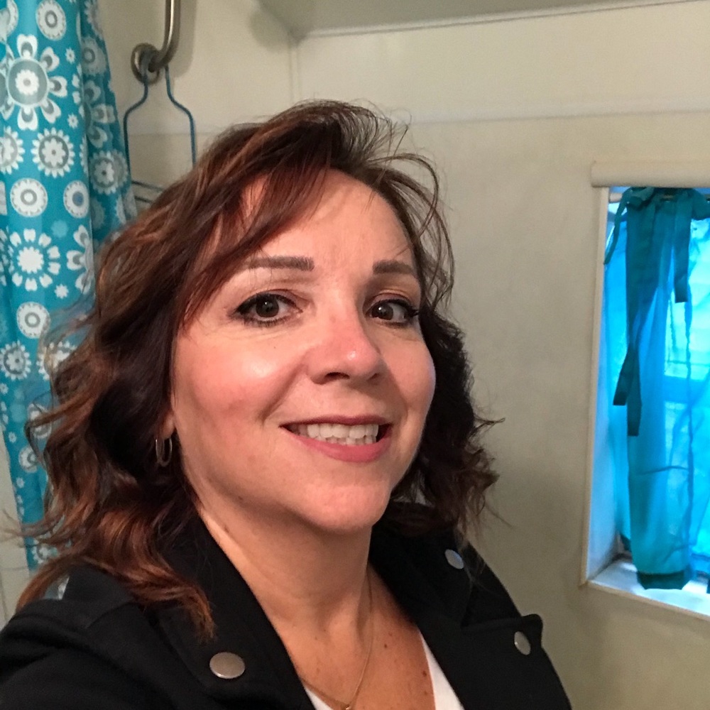 Meet your Posher, Julie