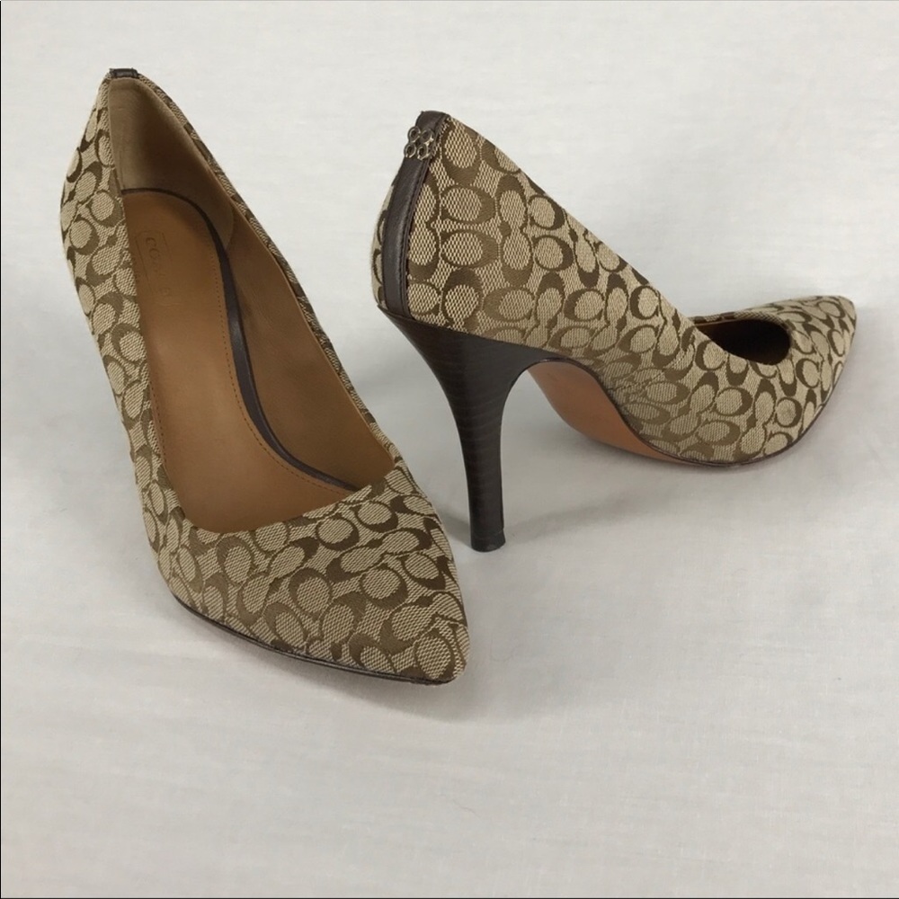 Coach Classic Brown Pattern Heels size 8.5