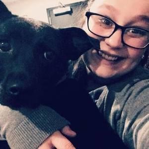 Meet your Posher, Elissa