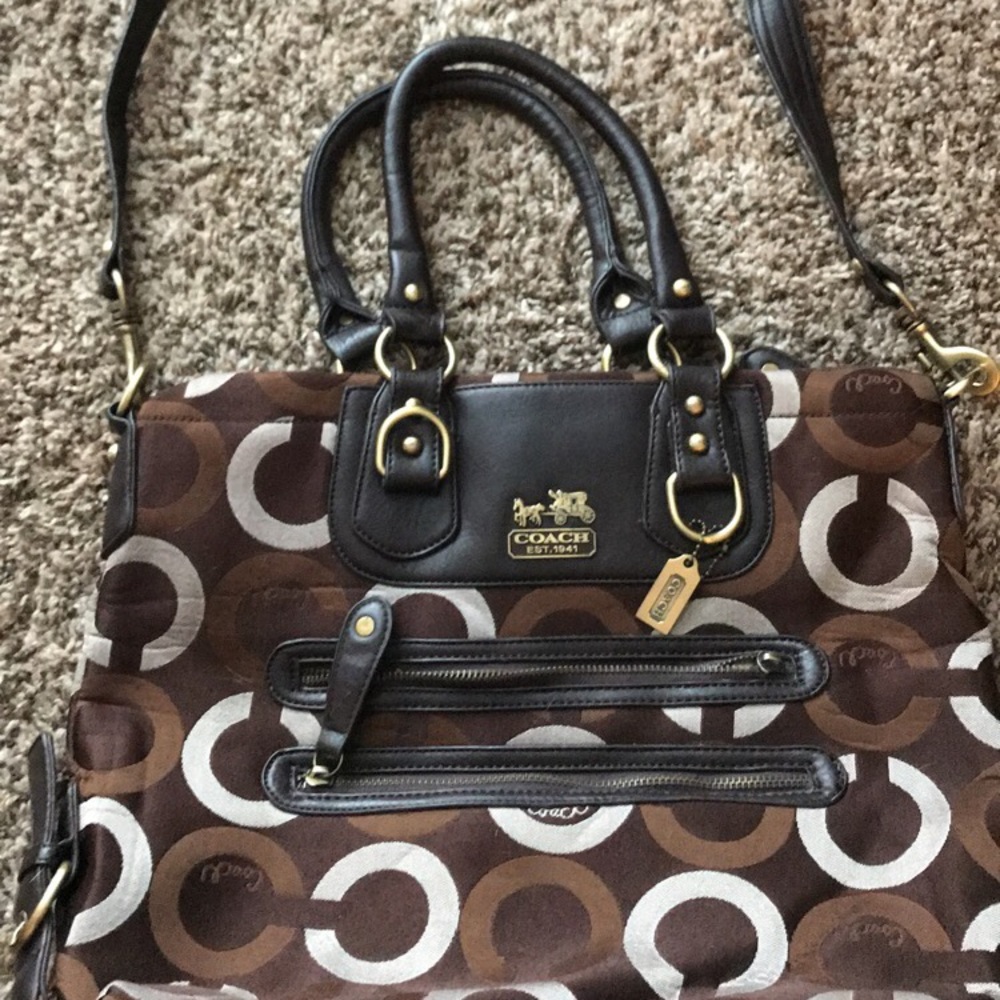 Large Coach Purse - Picture 2 of 3