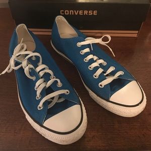 Electric Blue Chuck Taylors M8/W11