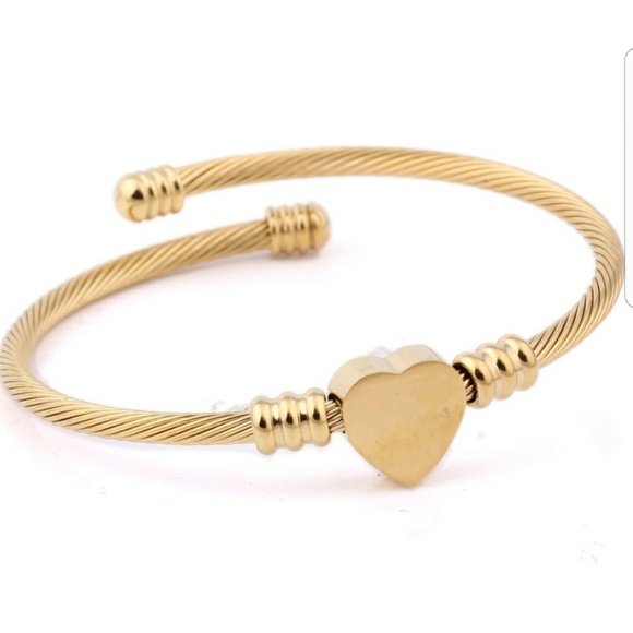 Heart design Unisex Gold plated bracelet - Picture 1 of 2