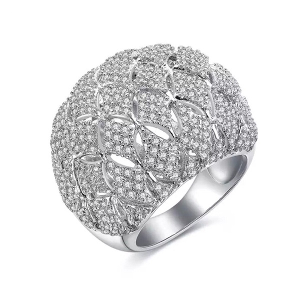 Swarovski Crystals Pave Set Dome Statement Ring - Picture 4 of 5