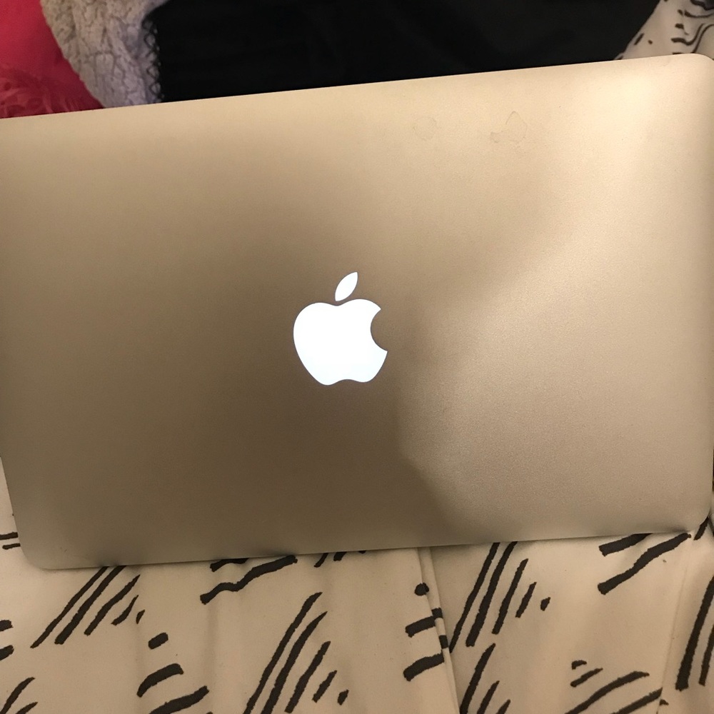 Apple MacBook Air