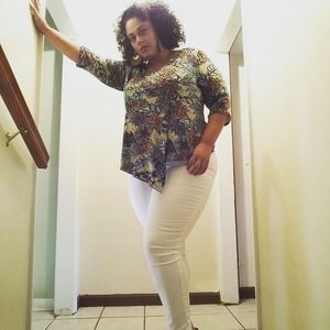 Meet your Posher, Denise