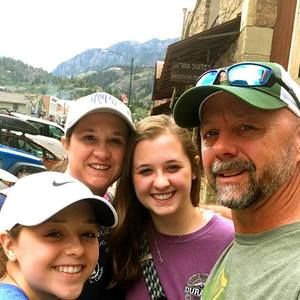 Meet your Posher, Monica