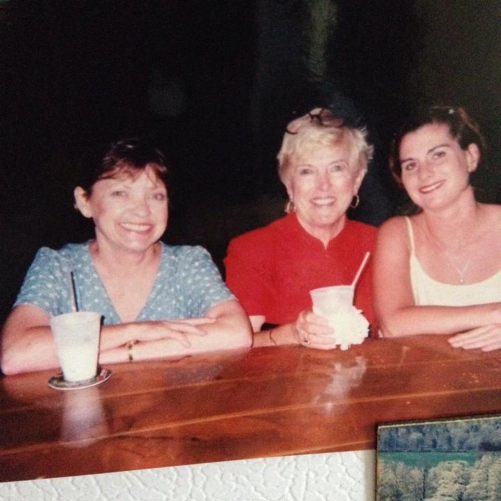 Meet your Posher, Debbie