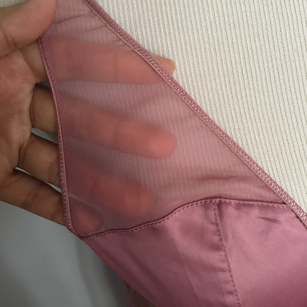 Victoria's Secret Very Sexy Slip - Picture 2 of 6