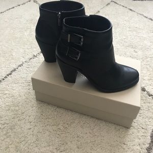 Jessie Simpson Black Leather Booties