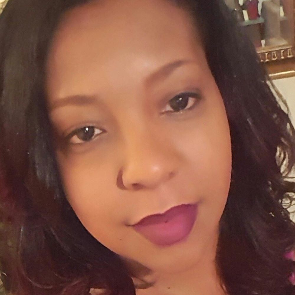 Meet your Posher, Nikki