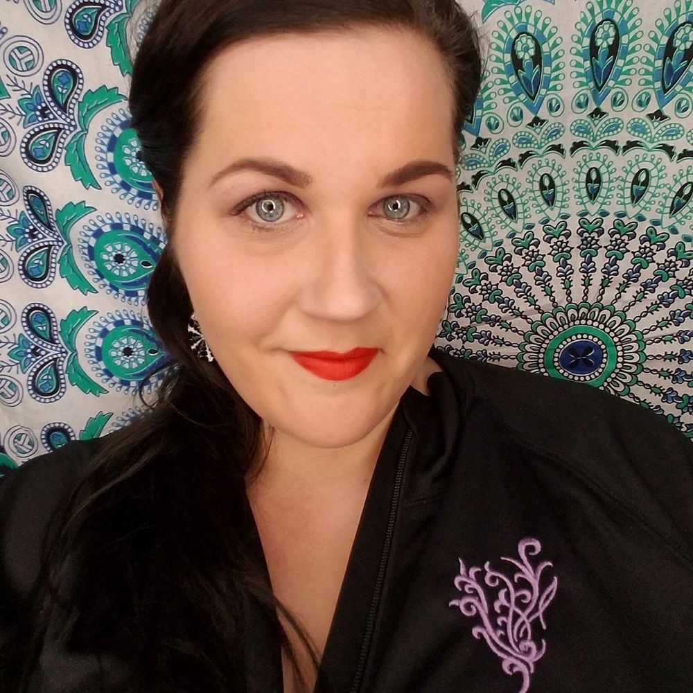 Meet your Posher, Vanessa