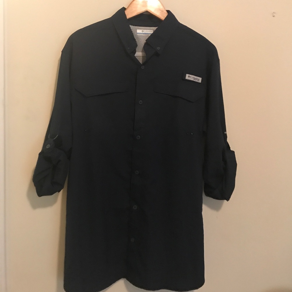 Columbia PFG Button Up