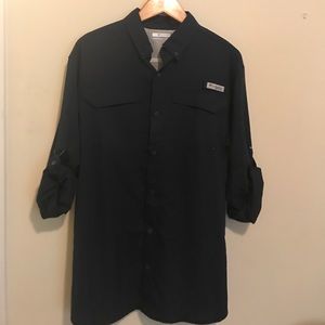 Columbia PFG Button Up