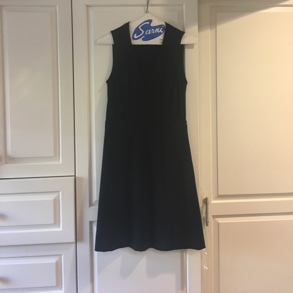 Theory size 4 black dress