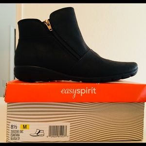 Easy Spirit Women’s booties size 8 1/2