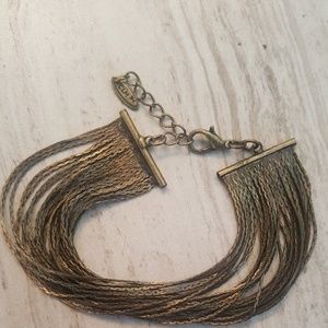 Adjustable matt golden bracelet