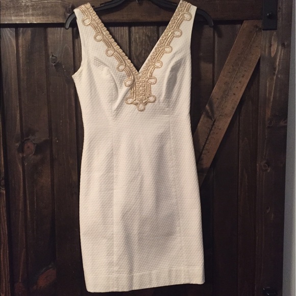 *SOLD* Lilly Pulitzer white and gold dress - Picture 2 of 6